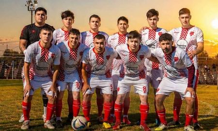 Mitre de Esperanza, líder de la zona Sur de la Liga Esperancina de Fútbol. Foto: Instagram Mitre. Mitre de Esperanza, líder de la zona Sur de la Liga Esperancina de Fútbol. Foto: Instagram Mitre.