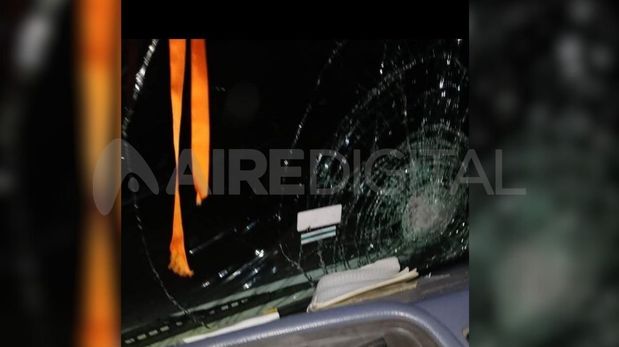Circunvalación Oeste: apedrearon a otro camionero