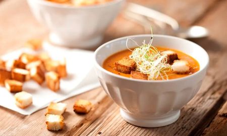 Sopa de tomates, by Maru Botana. Sopa de tomates, by Maru Botana.