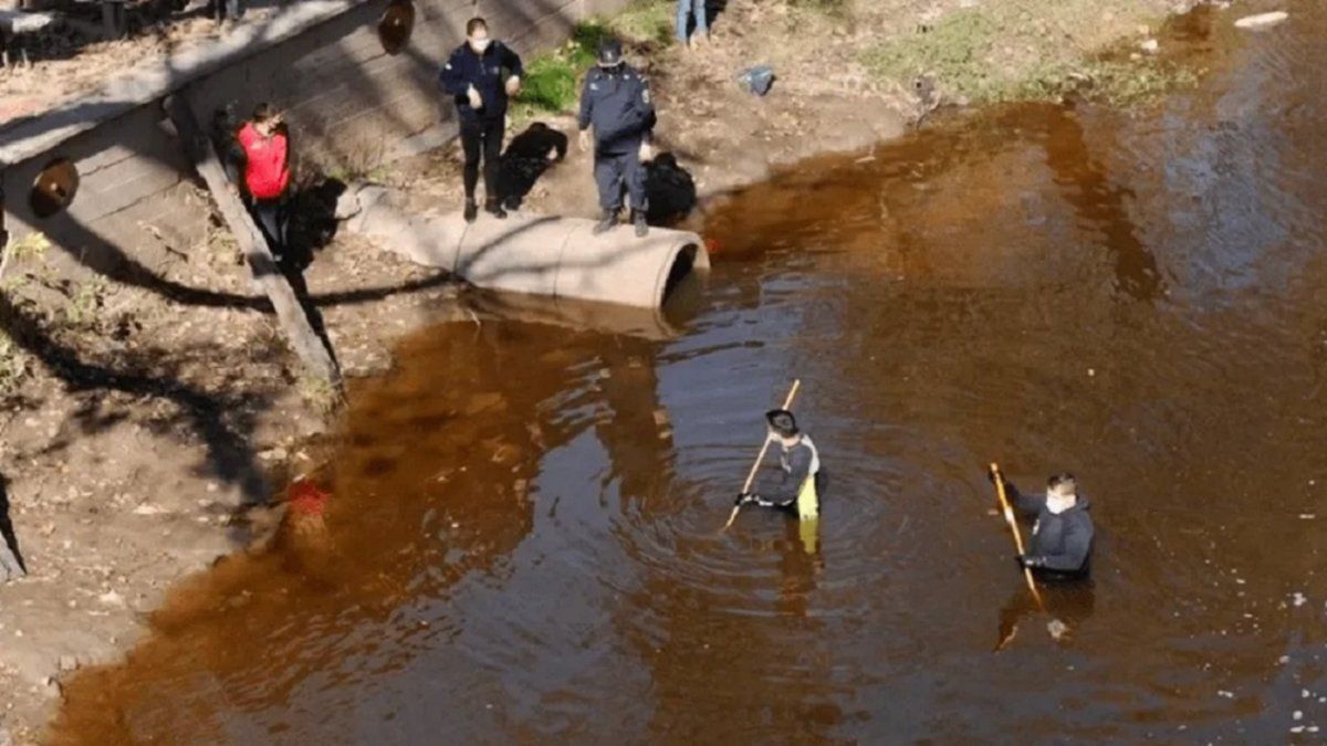 Rastrillaje a orillas del R&iacute;o Luj&aacute;n