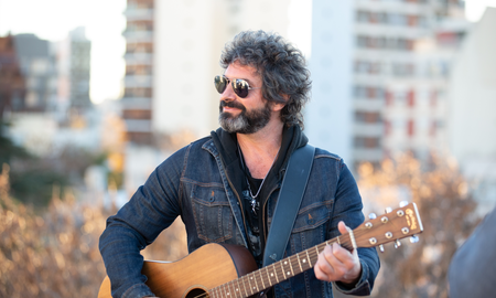 Iván Noble compartió una foto en Central Park y fue duramente criticado Iván Noble compartió una foto en Central Park y fue duramente criticado