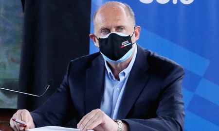 El gobierno adelantó que adherirá a las restricciones en la circulación propuestas por Nación. El gobierno adelantó que adherirá a las restricciones en la circulación propuestas por Nación.