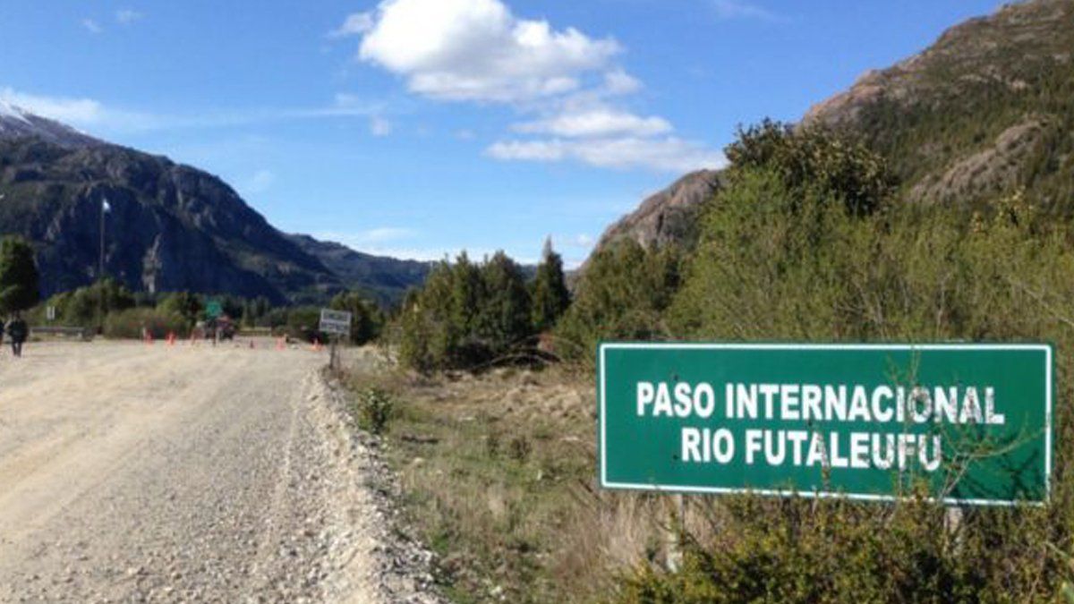 Chile reabrirá 10 fronteras terrestres con Argentina y Perú, cerradas por el coronavirus