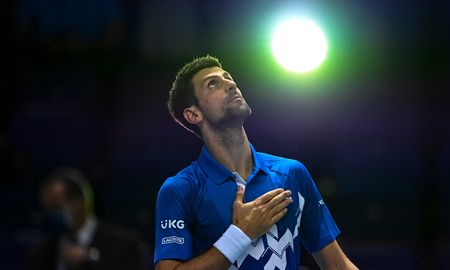 Nole está ante la posibilidad de obtener su sexto torneo de maestros. Nole está ante la posibilidad de obtener su sexto torneo de maestros.