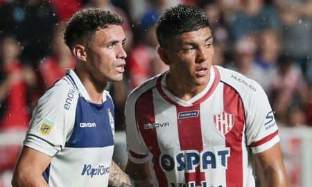 Unión se enfrentará a Gimnasia y Esgrima de La Plata en el 15 de Abril por los octavos de final del Torneo Clausura.