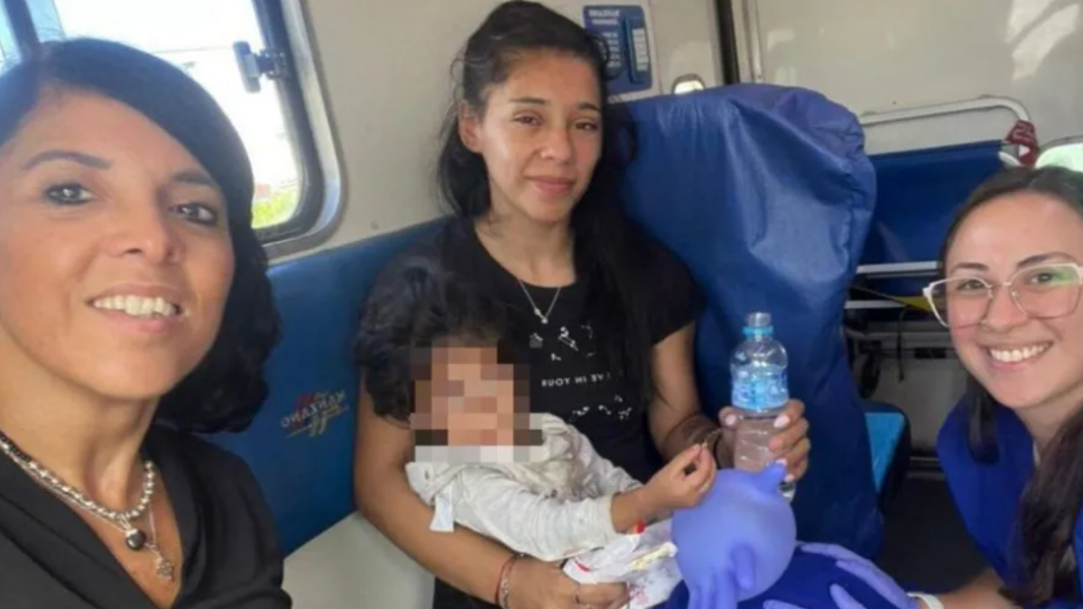Esmeralda fue encontrada sana y salva. Por protocolo, debió ser trasladada a un hospital para revisión. Esmeralda fue encontrada sana y salva. Por protocolo, debió ser trasladada a un hospital para revisión.