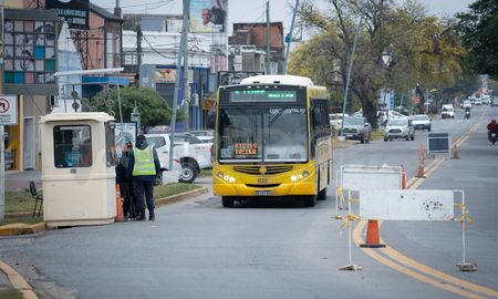 Se buscará que la conformación de una Comisión de Seguimiento supervise el avance de la obra y asegure el cumplimiento de los plazos establecidos. Se buscará que la conformación de una Comisión de Seguimiento supervise el avance de la obra y asegure el cumplimiento de los plazos establecidos.