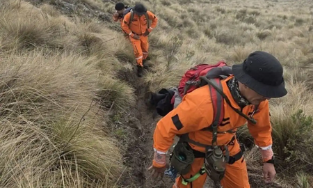 Entre la lluvia y la neblina, continúa la búsqueda de Raúl Moyano en el cerro Ñuñorco Entre la lluvia y la neblina, continúa la búsqueda de Raúl Moyano en el cerro Ñuñorco
