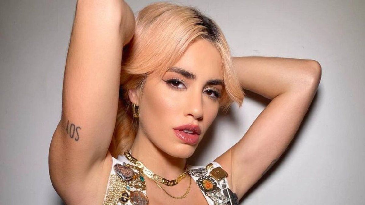 Lali Espósito impactó a todos al cantar un tema de Mecano.