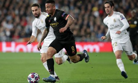 A partir de las 16, Manchester City recibe al Real Madrid con la ventaja de haber ganado 2-1 en la ida en el Santiago Bernabéu. A partir de las 16, Manchester City recibe al Real Madrid con la ventaja de haber ganado 2-1 en la ida en el Santiago Bernabéu.