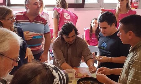 La comida rescatada por el Banco de Alimentos de Santa Fe se distribuye entre sectores sociales vulnerables.