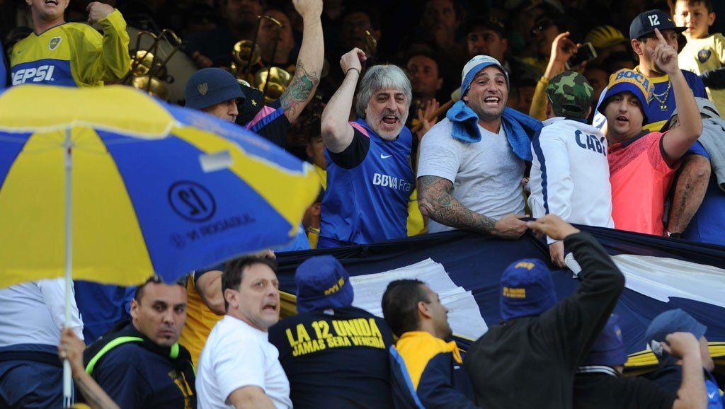 Boca: visita de barras con exigencias