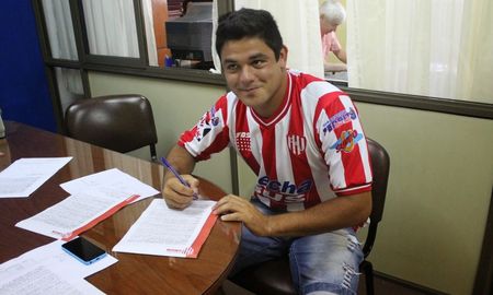 Jugó en Unión, estuvo 2 años sin hacer un gol y hoy la rompe en la Primera Nacional Jugó en Unión, estuvo 2 años sin hacer un gol y hoy la rompe en la Primera Nacional