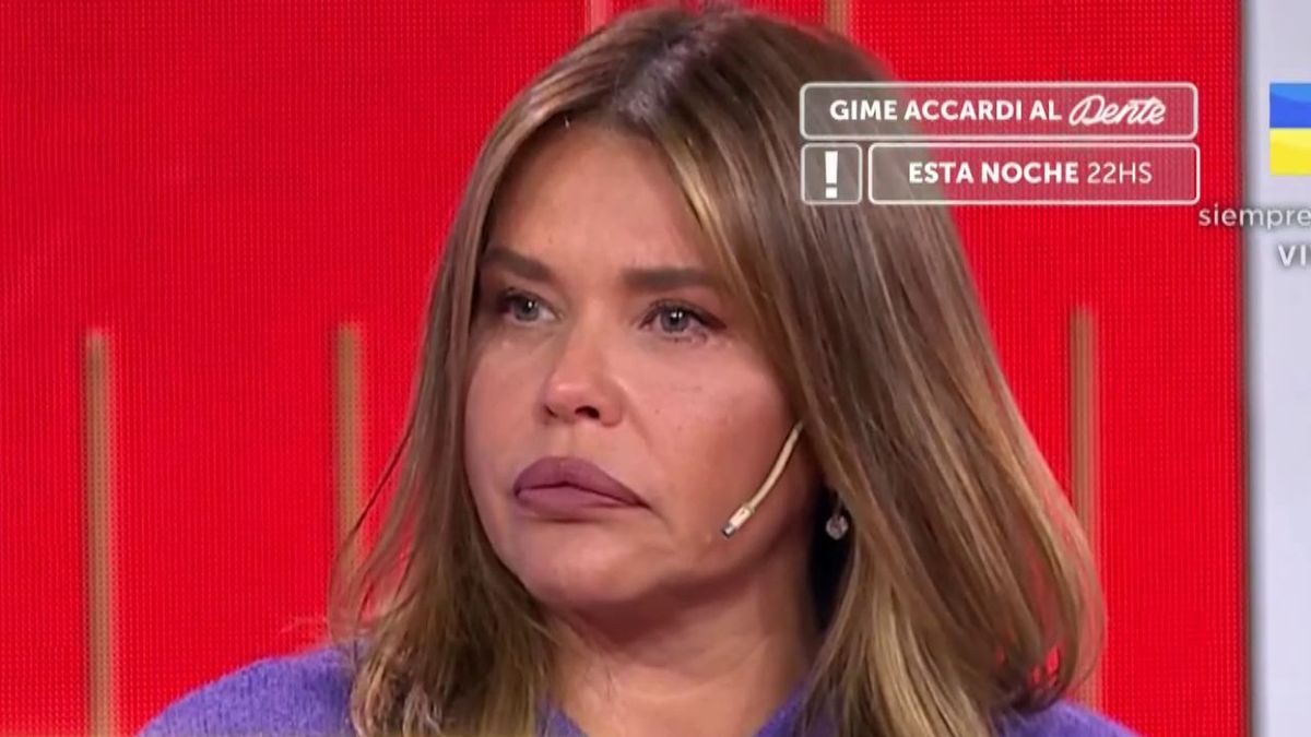 Nazarena Vélez llora al escuchar el realto de Benjamín Vicuña