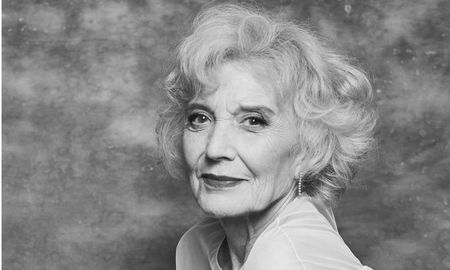 Fallece a los 78 años la actriz Marisa Paredes. Fue presidenta de la Academia de Cine y recibió el Goya de Honor en 2018. Fallece a los 78 años la actriz Marisa Paredes. Fue presidenta de la Academia de Cine y recibió el Goya de Honor en 2018.