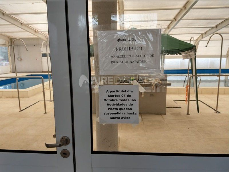 La Esquina Encendida: suspenden hasta nuevo aviso las actividades en el natatorio