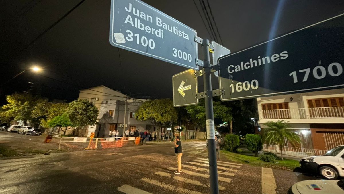 Vecinos insisten en que estas medidas continuarán hasta que no haya una respuesta concreta. Vecinos insisten en que estas medidas continuarán hasta que no haya una respuesta concreta.