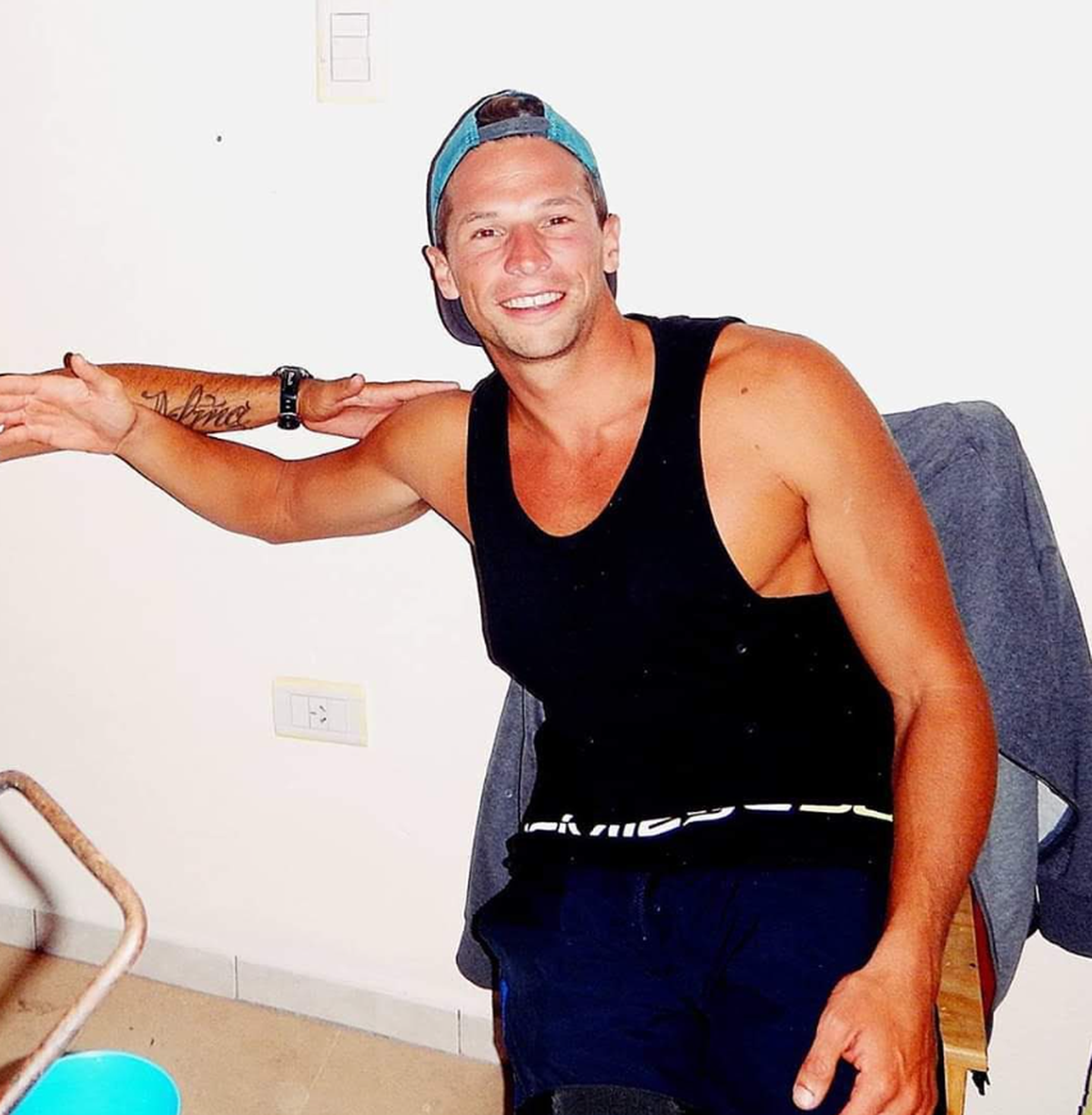 Juan Francisco nació Buenos Aires, pero desde hace mucho tiempo decidió mudarse a la Costa Atlántica, más precisamente a la localidad de San Bernardo.