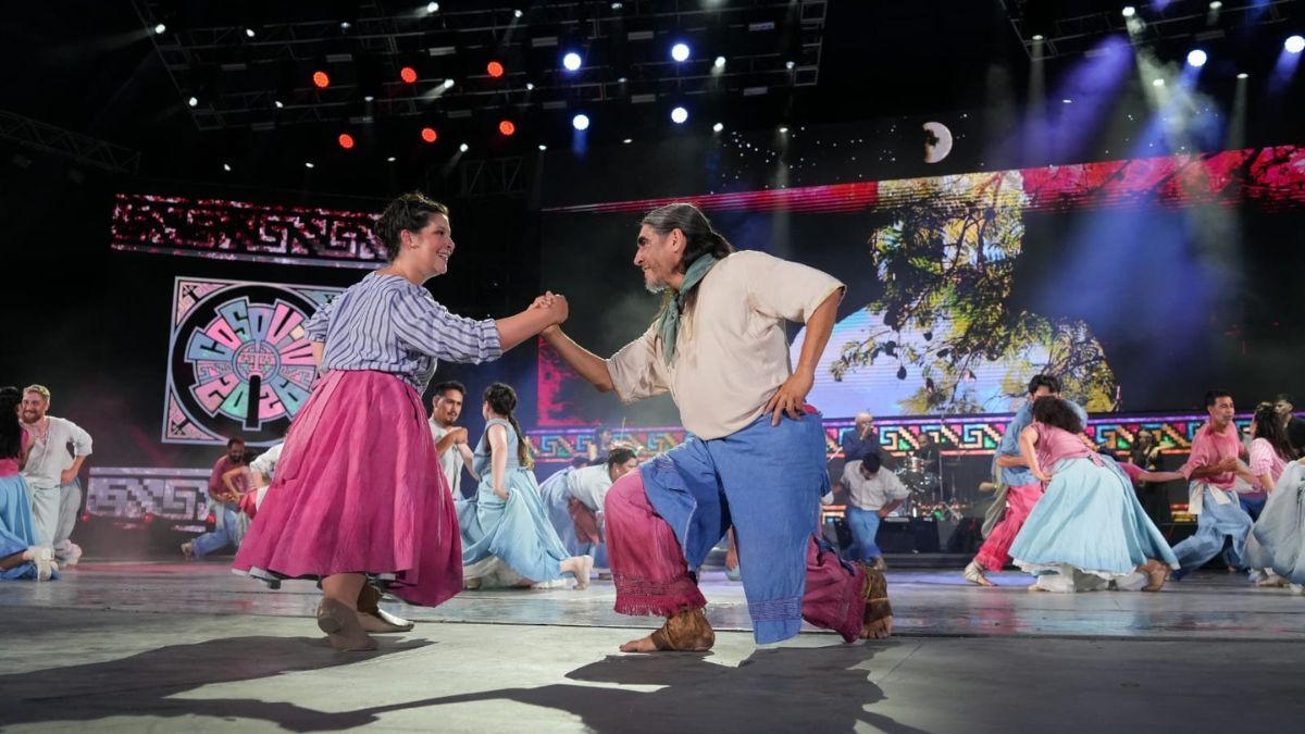 La Delegación Oficial de Santa Fe presentó un espectáculo que integró música, danza y visuales para rendir homenaje al Brigadier General Estanislao López.