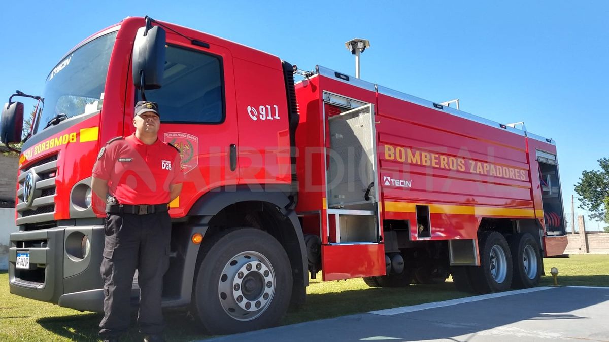 Entregaron nuevo equipamiento a los Bomberos Zapadores de Santa Fe