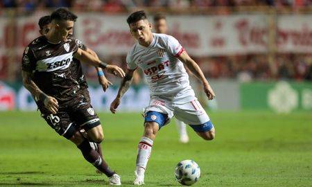 Unión igualó 0 a 0 ante Platense en el 15 de Abril y Miguel Torrén se retiró lesionado. Unión igualó 0 a 0 ante Platense en el 15 de Abril y Miguel Torrén se retiró lesionado.