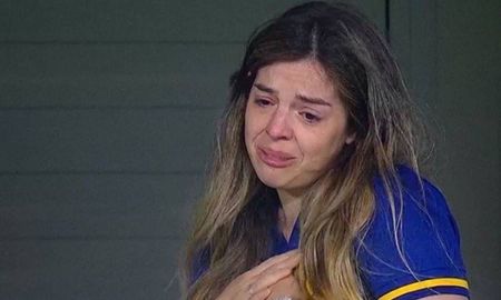 A Dalma Maradona se la vio llorando en el palco. A Dalma Maradona se la vio llorando en el palco.
