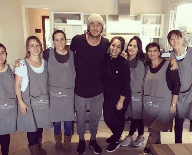 Pampita y Pico se mudan con “ayuda” para evitar el estrés