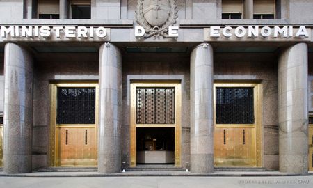 Economía podrá renovar los $45.000 millones que vencen el próximo miércoles 30 de septiembre. Economía podrá renovar los $45.000 millones que vencen el próximo miércoles 30 de septiembre.