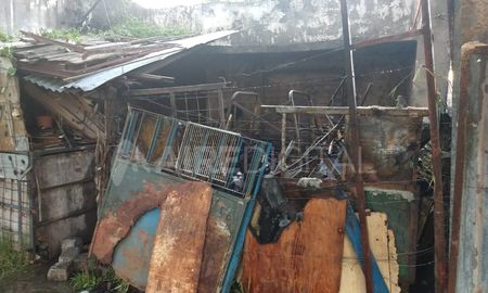 se incendio una casa en villa del parque y su dueno cree que fue intencional