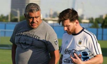 tapia: ?si messi no esta al 100%, no hay que arriesgarlo? tapia: ?si messi no esta al 100%, no hay que arriesgarlo?