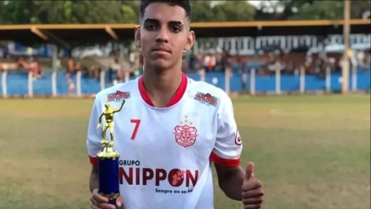 El joven futbolista Hugo Vinicius Pedrosa fue hallado asesinado en un río brasileño luego de salir de fiesta el 25 de junio.