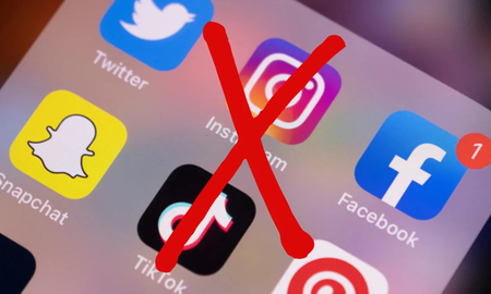 Grecia se encamina a discutir una de las reformas más sensibles del ecosistema digital contemporáneo: el fin del anonimato tal como se lo conoce en redes sociales. Grecia se encamina a discutir una de las reformas más sensibles del ecosistema digital contemporáneo: el fin del anonimato tal como se lo conoce en redes sociales.
