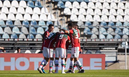 Vélez llega a punto a los cuartos de final de la Copa de la Liga Profesional. Vélez llega a punto a los cuartos de final de la Copa de la Liga Profesional.