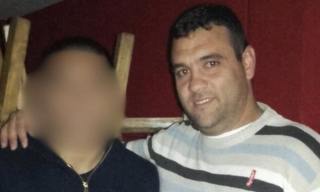 Osvaldo Fassetta, el nuevo detenido por el femicidio de Agostina Vega, en el centro de la investigación judicial. Osvaldo Fassetta, el nuevo detenido por el femicidio de Agostina Vega, en el centro de la investigación judicial.