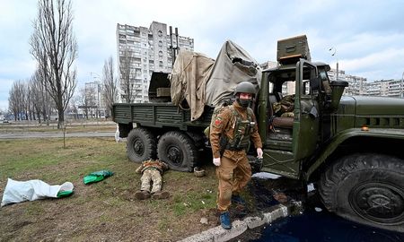 Rusia avanza sobre Kiev este viernes.&nbsp;