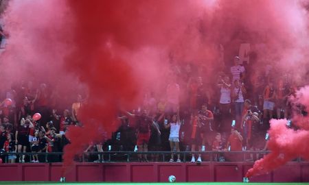 Un hincha de Colón no podrá ir a la cancha por dos años. Un hincha de Colón no podrá ir a la cancha por dos años.