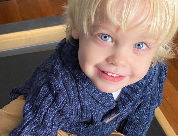 Mirko la rompe en las redes.