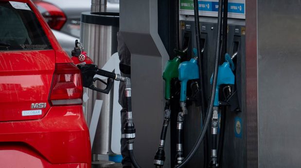 Los nuevos precios del aumento de nafta en Santa Fe ya se exhiben en las estaciones de servicio YPF.
