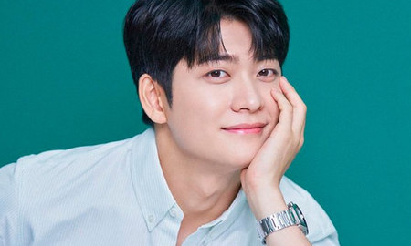 Kang Tae Oh, el actor de Woo, una abogada extraordinaria, confirma la fecha de su alistamiento militar. Kang Tae Oh, el actor de Woo, una abogada extraordinaria, confirma la fecha de su alistamiento militar.