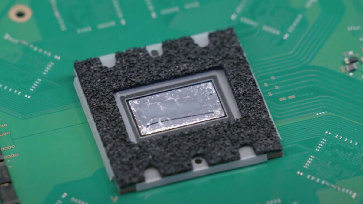 Antes de abrir la consola, muchos problemas de temperatura se explican por polvo y mala ventilaci&oacute;n.&nbsp;