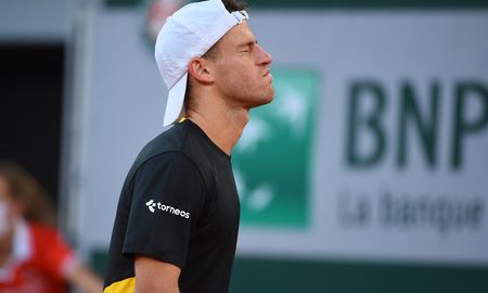 Diego Schwartzman estuvo a la altura de las exigencias pero no pudo evitar caer ante Rafael Nadal que llegó a 13° final de Roland Garros. Diego Schwartzman estuvo a la altura de las exigencias pero no pudo evitar caer ante Rafael Nadal que llegó a 13° final de Roland Garros.