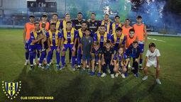 Centenario de San José de la Esquina, primer semifinalista de la Copa Federación de Fútbol. Foto: Maccioni Fotografía.