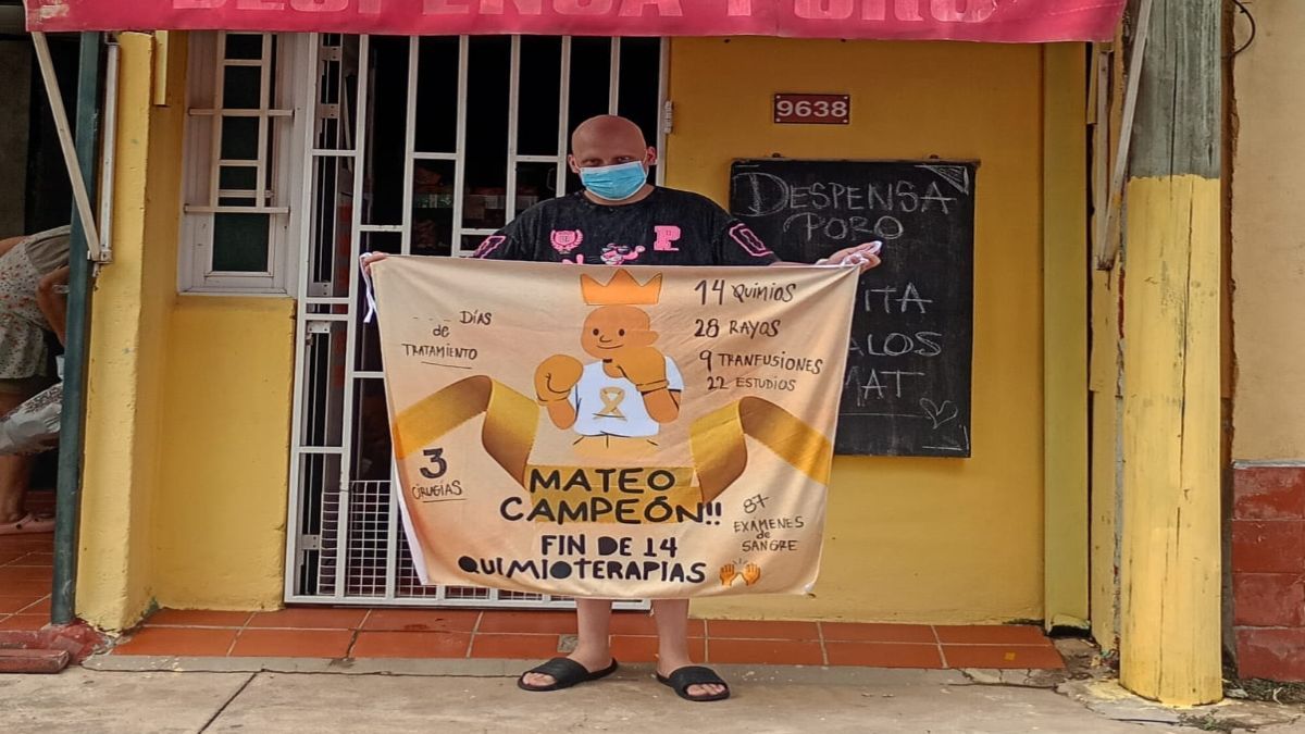 Su mamá, su familia y su entorno lo acompañaron en cada paso. En cada caída. En cada recuperación. Su mamá, su familia y su entorno lo acompañaron en cada paso. En cada caída. En cada recuperación.