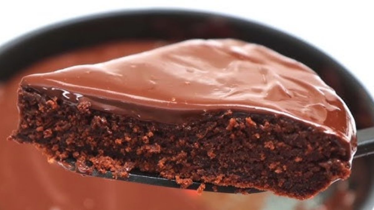 Torta de chocolate sin harina ni azúcar.