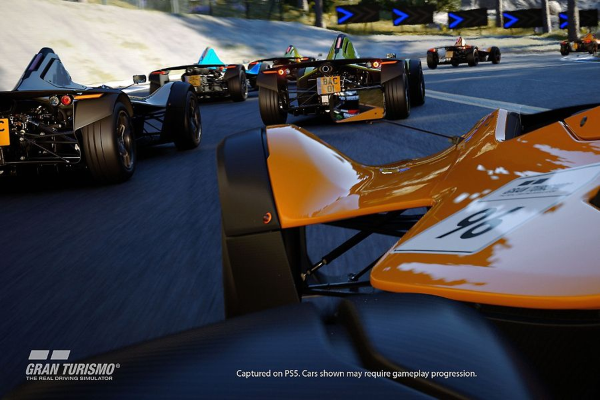 La comunidad muestra su descontento con la política de recompensas, microtransacciones y la conexión a internet permanente. 