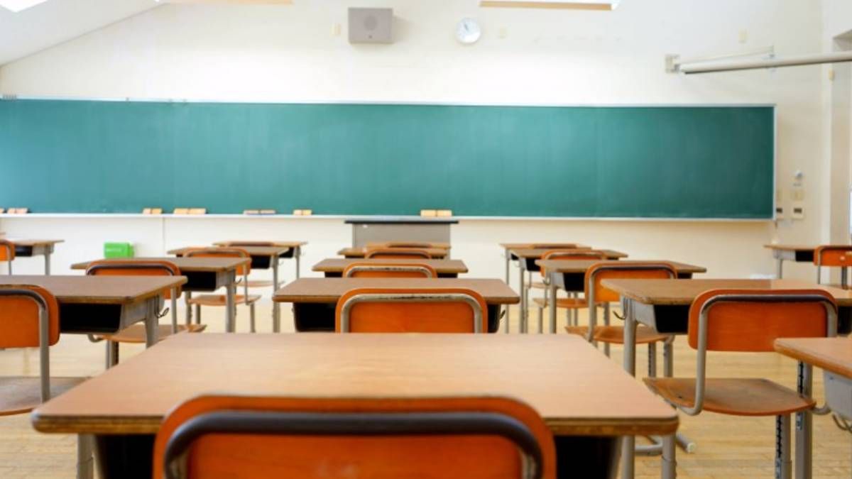 Hoy las aulas están vacías pero los alumnos podrían volver a partir de agosto en grupos reducidos.