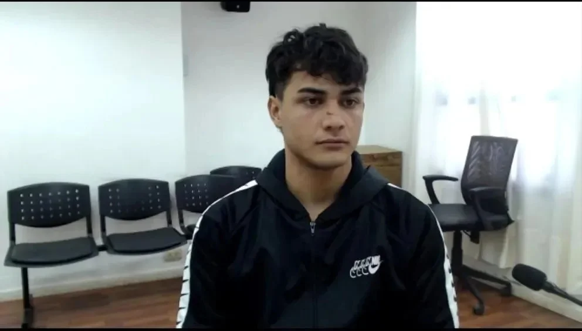 Ezequiel Medina, un joven de 21 años, quien es el único imputado por el femicidio de Marisa Colimán, una mujer de 44 años, que fue encontrada muerta. Ezequiel Medina, un joven de 21 años, quien es el único imputado por el femicidio de Marisa Colimán, una mujer de 44 años, que fue encontrada muerta.