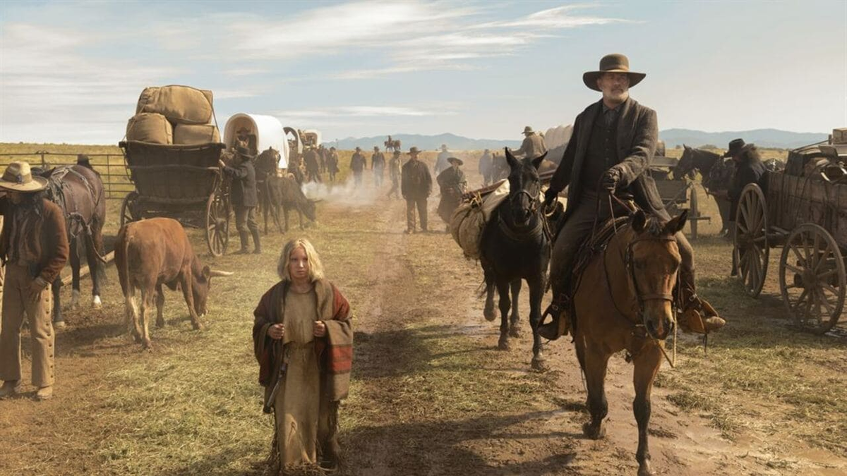 The two-hour western, starring Tom Hanks, can be watched on Netflix