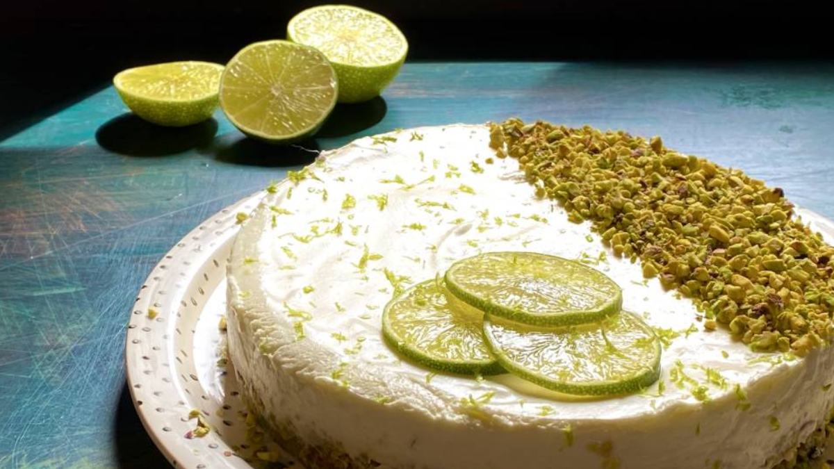 La Torta de Pistachos de Osvaldo Gross es el toque gourmet perfecto para cualquier celebración.