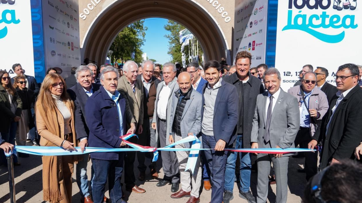 Pullaro participó este martes junto a su par de Córdoba, Martín Llaryora, del acto de apertura de TodoLáctea 2026.